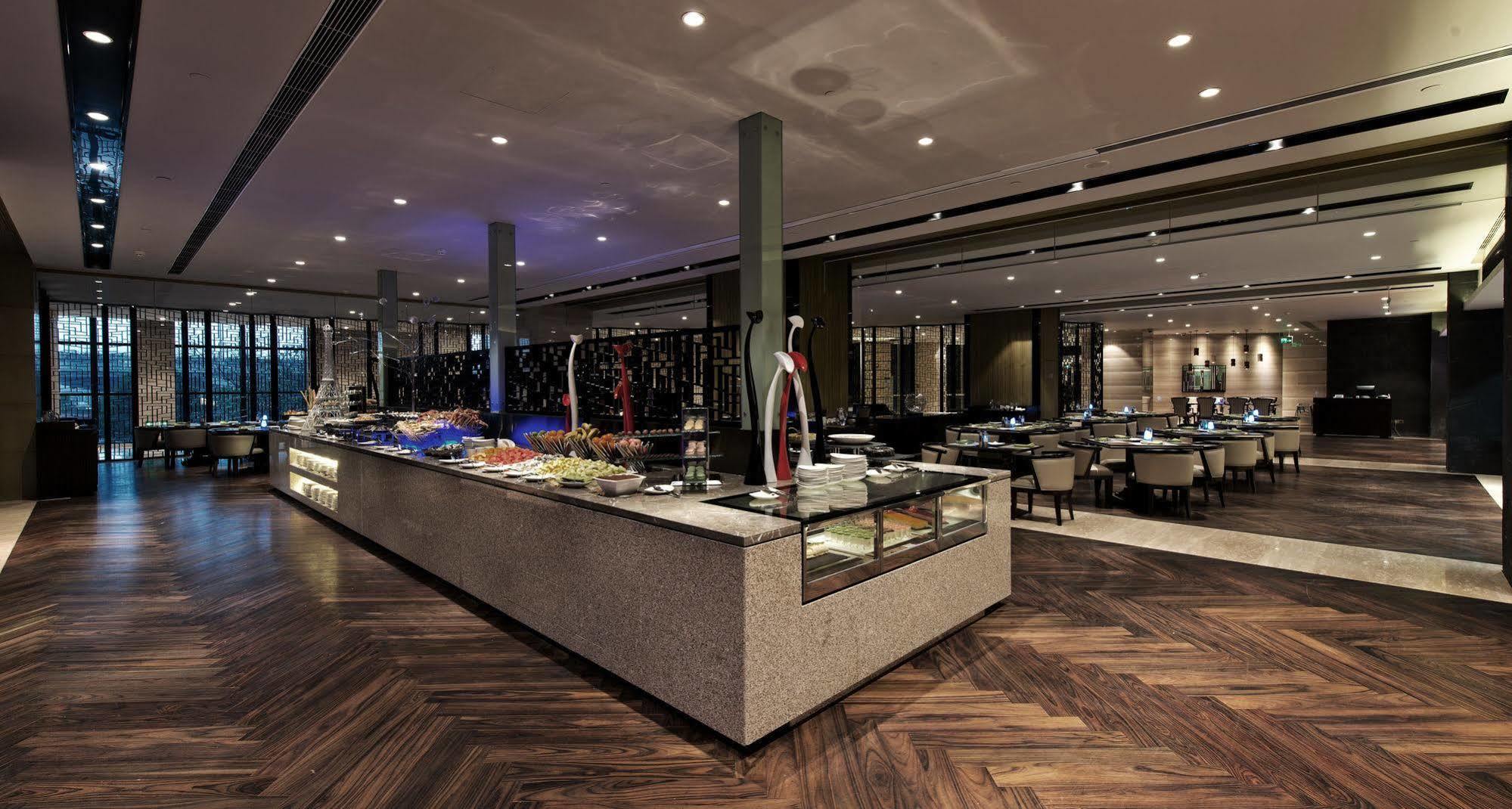 Pullman Shanghai Xuhui Buitenkant foto